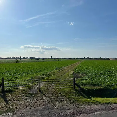 Dom wakacyjny Calme & Cosy Dans Corps De Ferme Renove